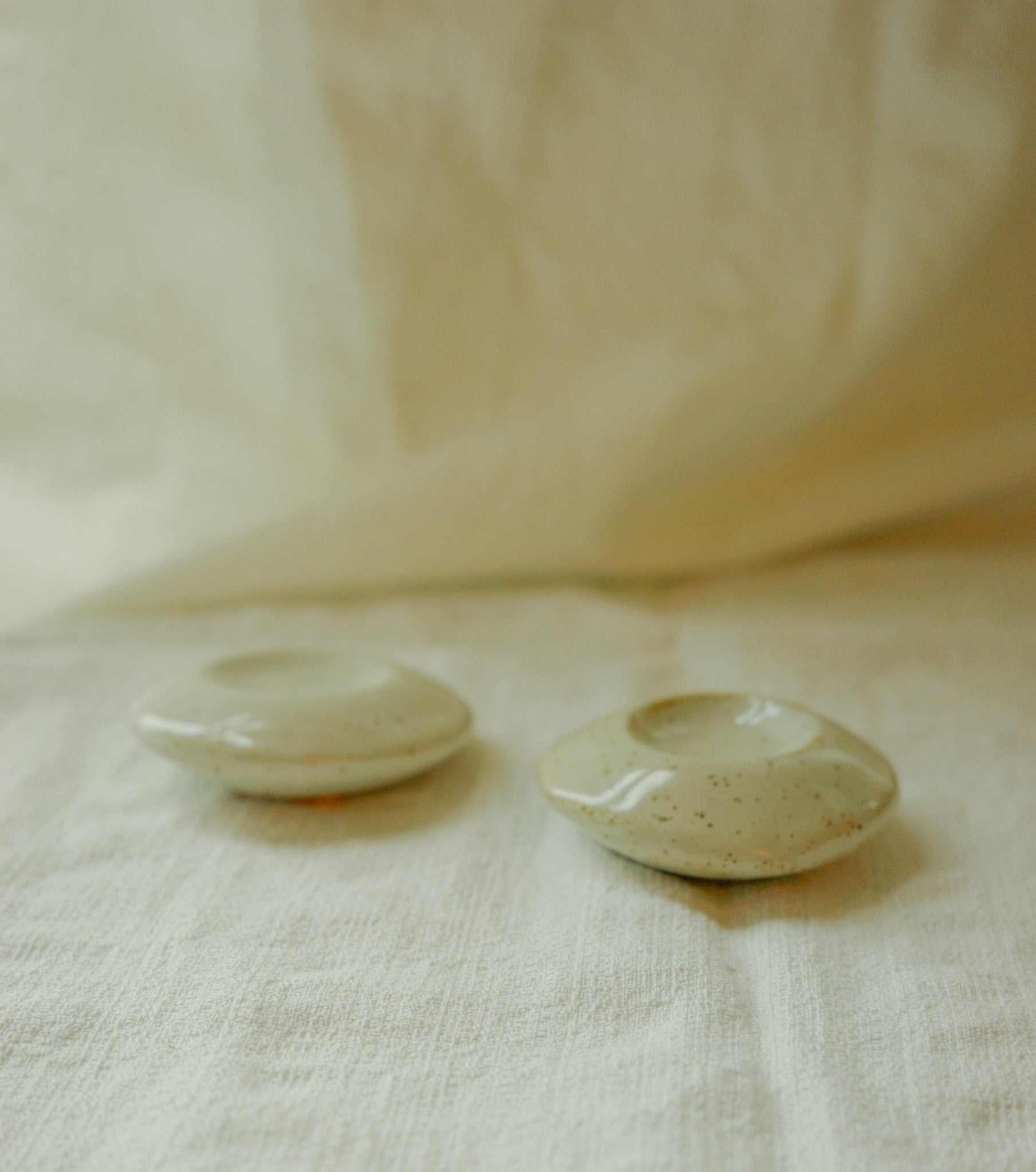 Stone dimple dishes