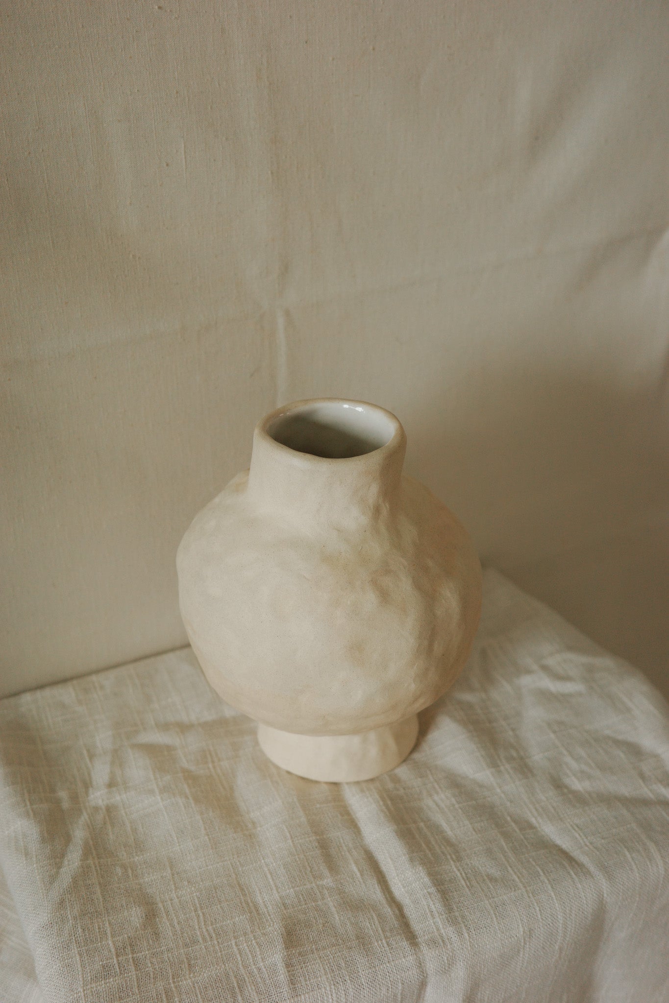 Orb vase