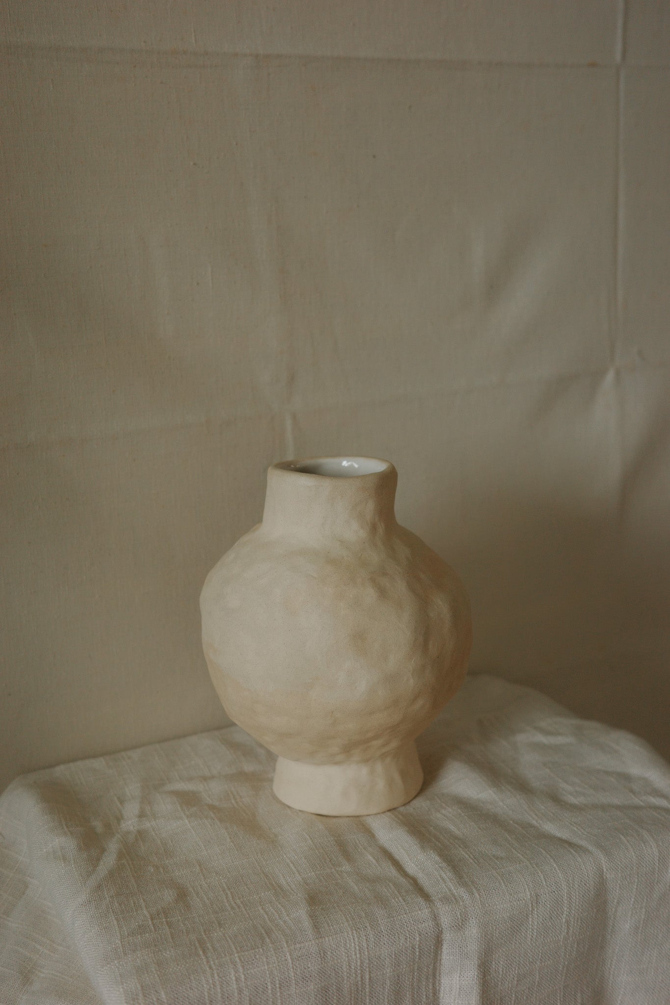 Orb vase